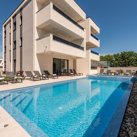 Apartments Menalo Elegance Zaton  Exteriör bild